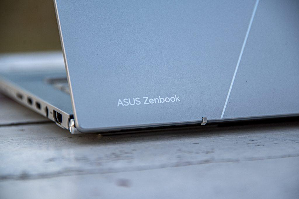ASUS Zenbook 14 OLED