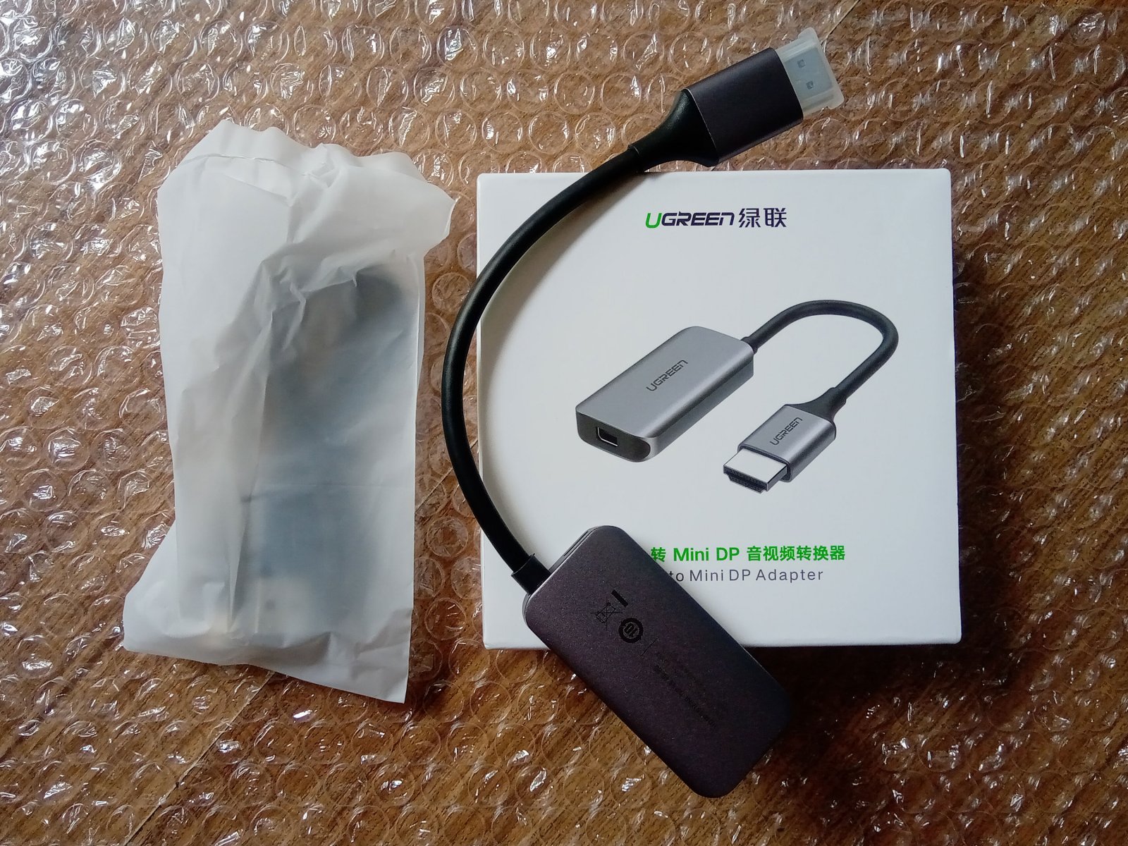 Adapter-HDMI-to-mini-DP-1.jpg