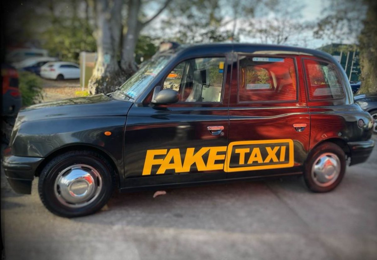 FAKE_TAXI_FOR_SALE_FOR_1200_QUID_DN01-e1643814310890.jpg