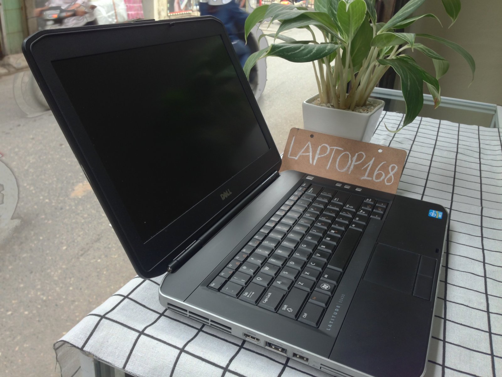 laptop-cu-dell-latitude-e5430.JPG