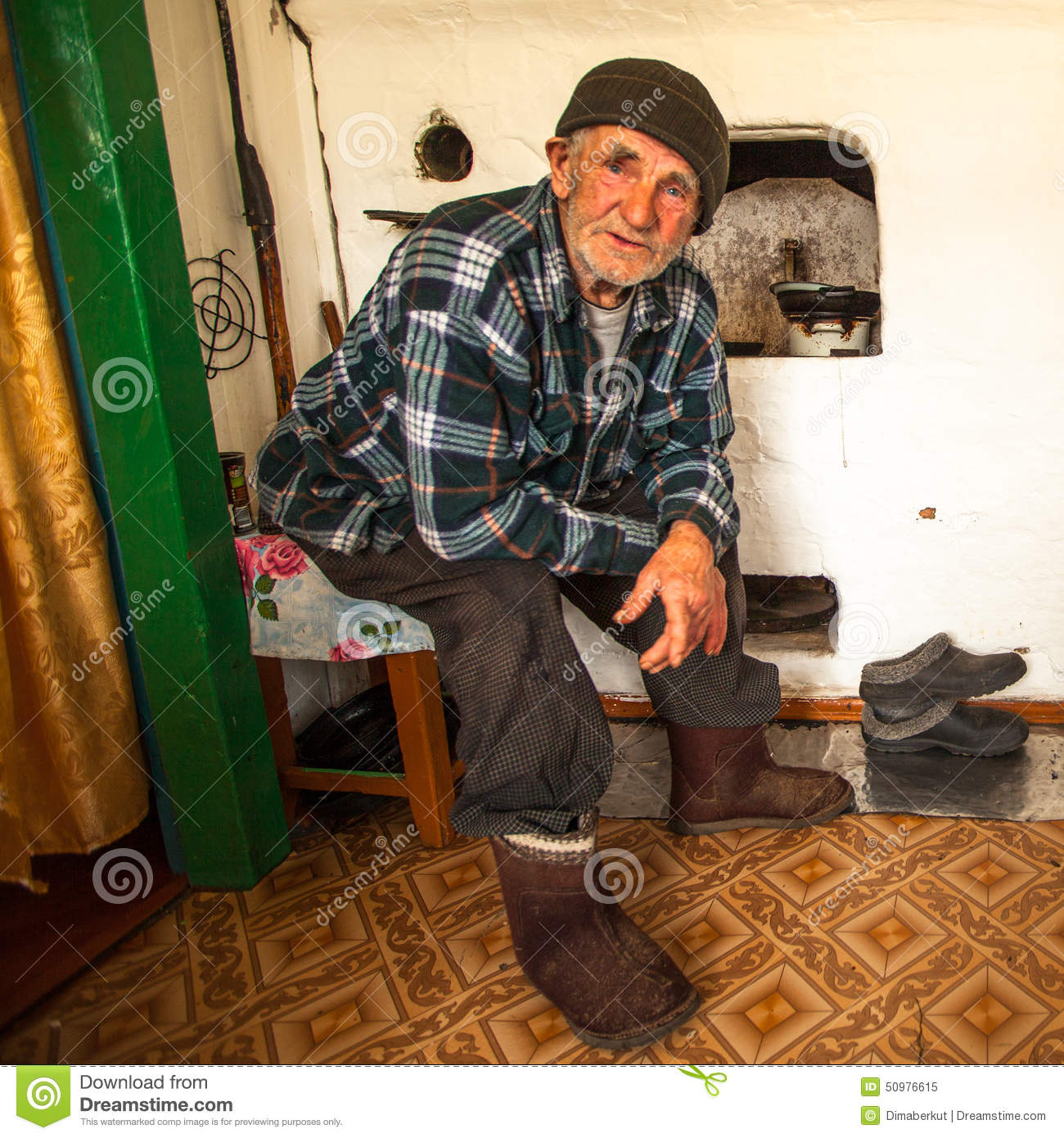 old-man-veps-small-finno-ugric-people-living-territory-leningrad-region-russia-vinnitsy-circa-...jpg