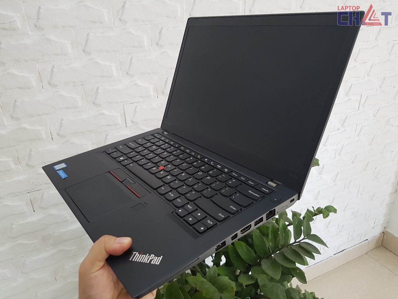 ThinkPad T460s i7 VGA-1.jpg