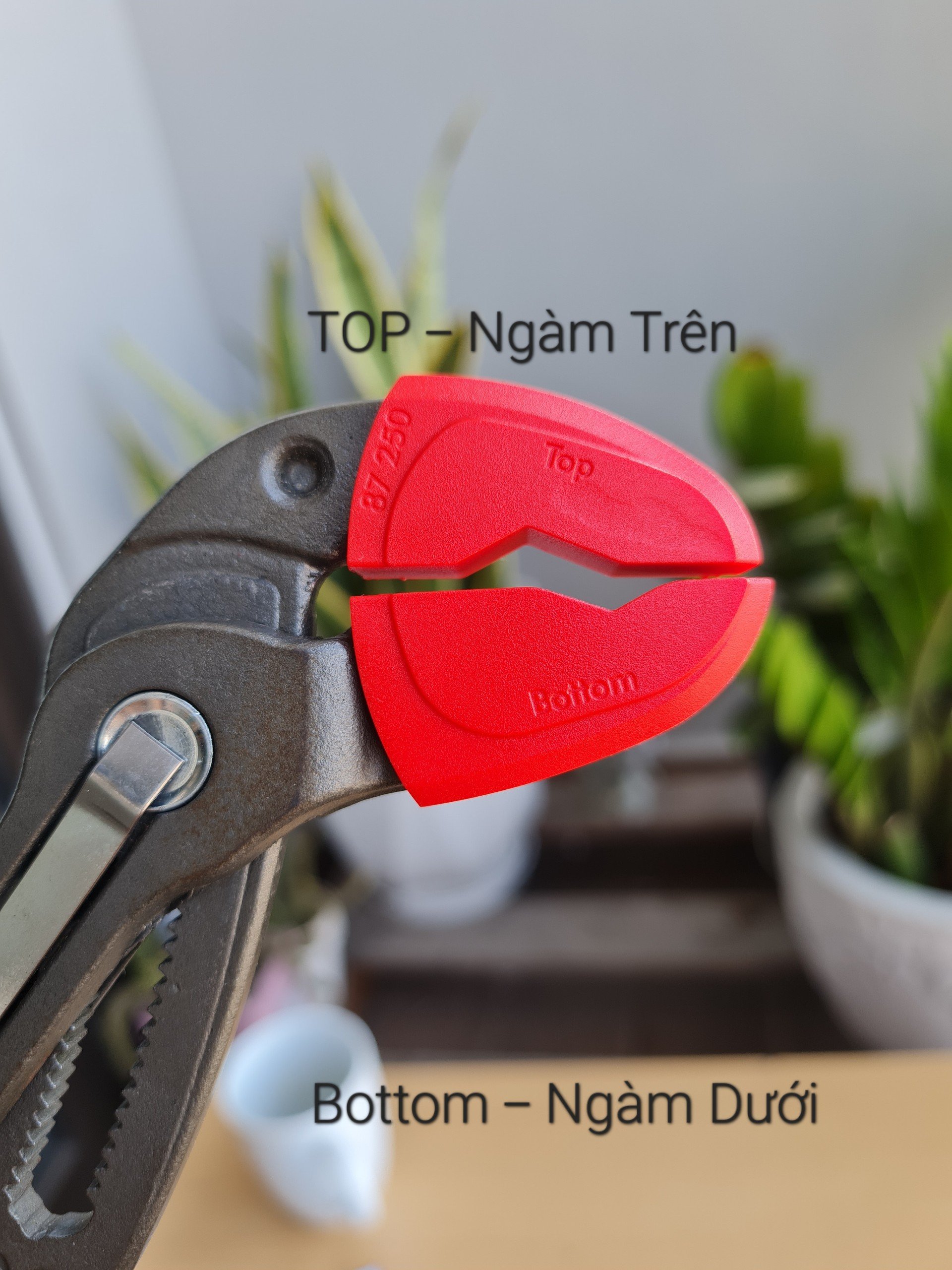 knipex-ngam-nhua.jpg