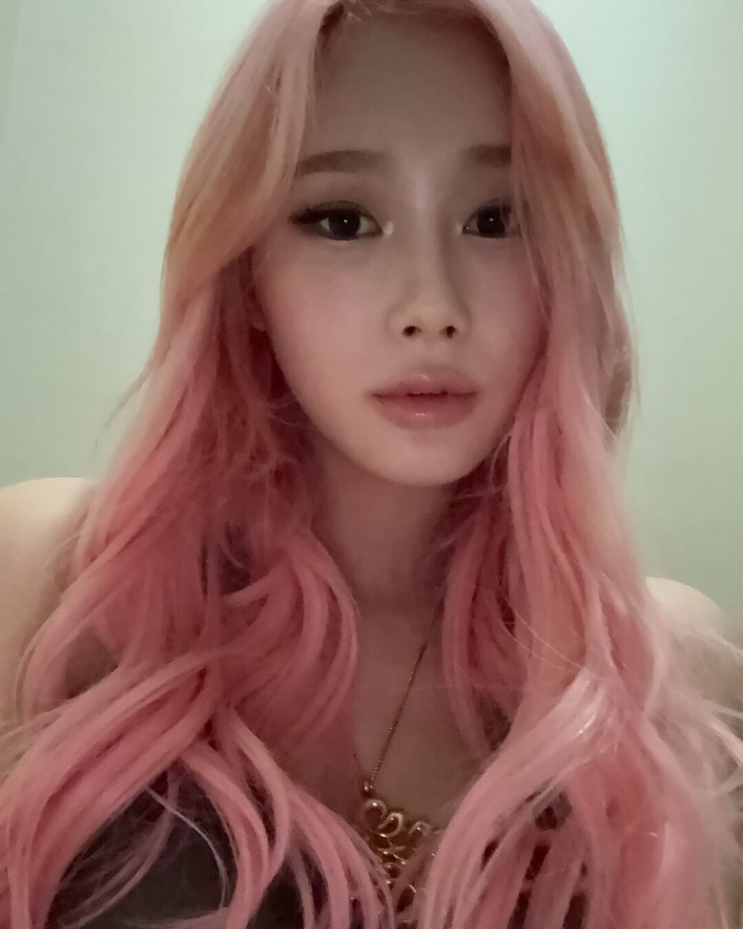 YdlwY4.jpg