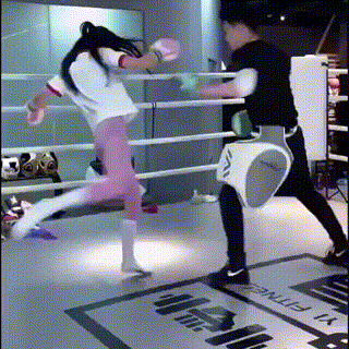 e84f25eb47e879520e2f5c7296234118.gif