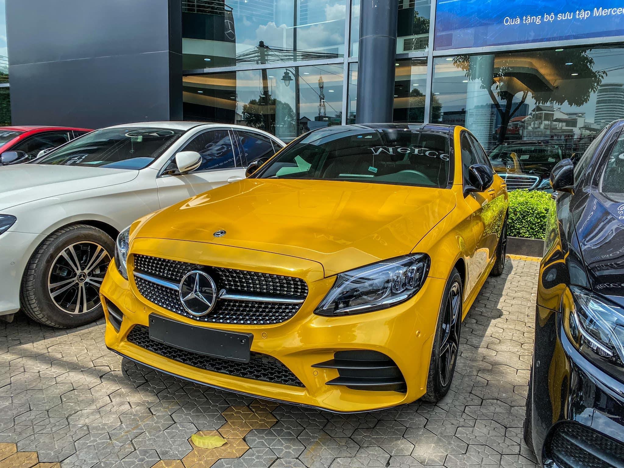 Review Mercedes Benz C300 AMG Facelift 2020 sau 6 tháng sử dụng - Nhỏ nhắn & ngon - bổ - hơi rẻ
