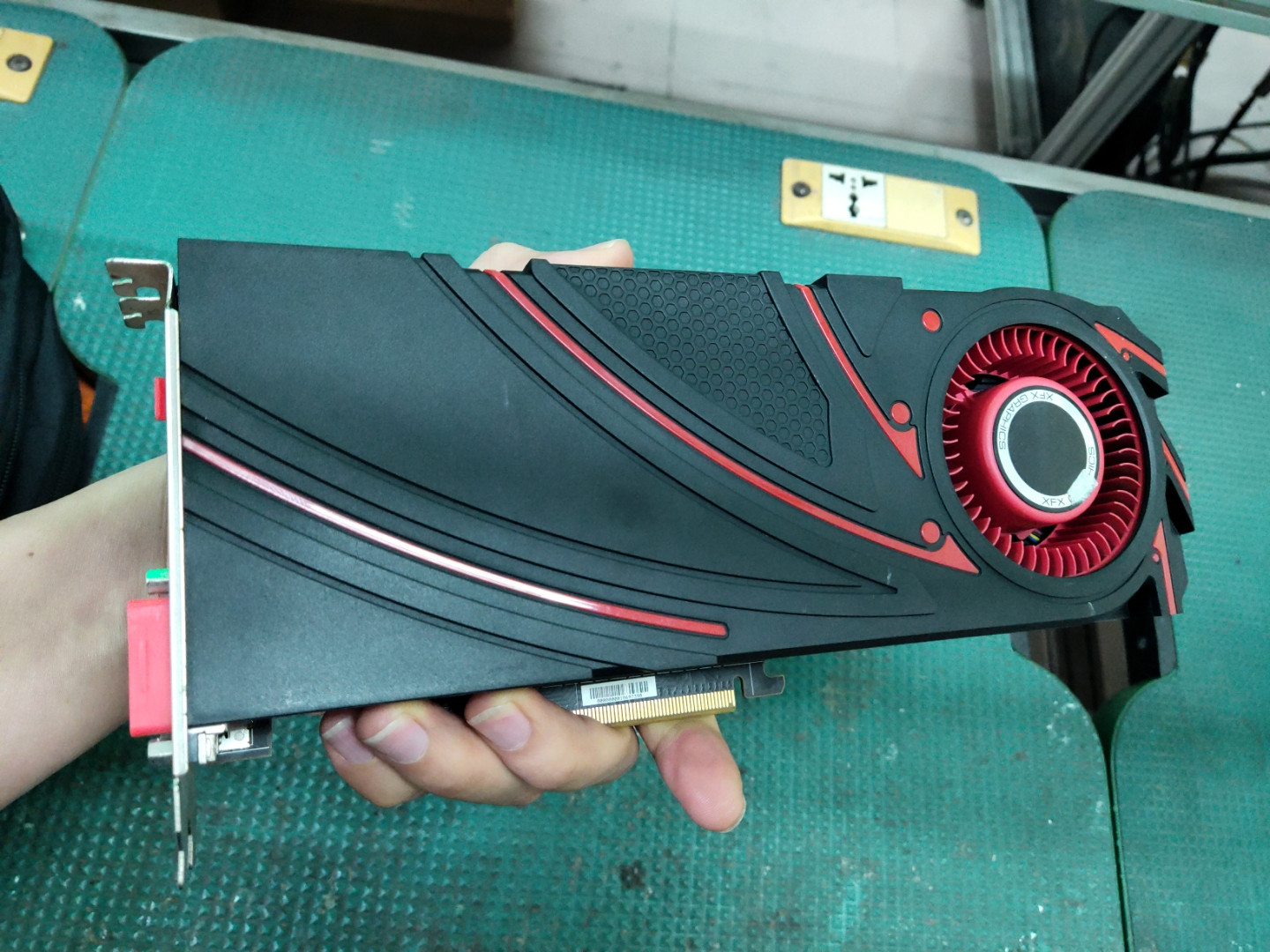 YE8BmI5.jpg