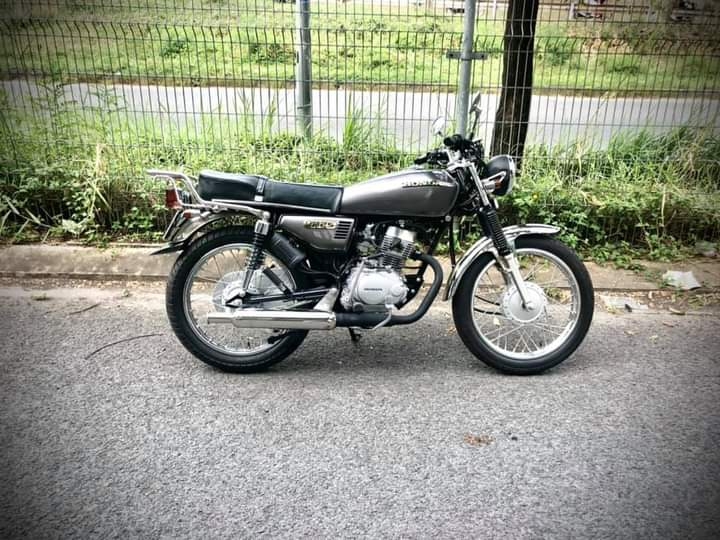 xxQ4zm8.jpg