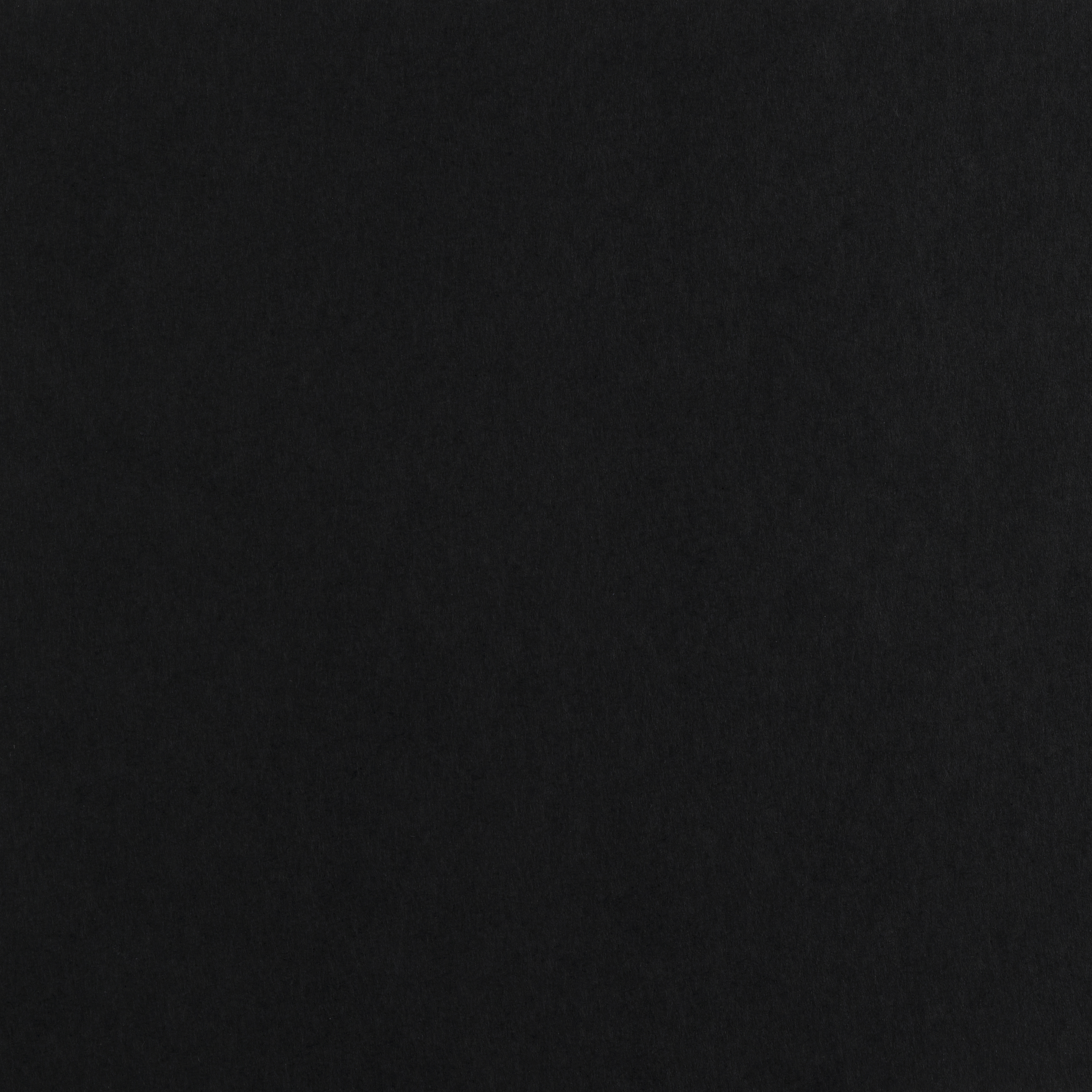 eska-mono-black-voor.jpg