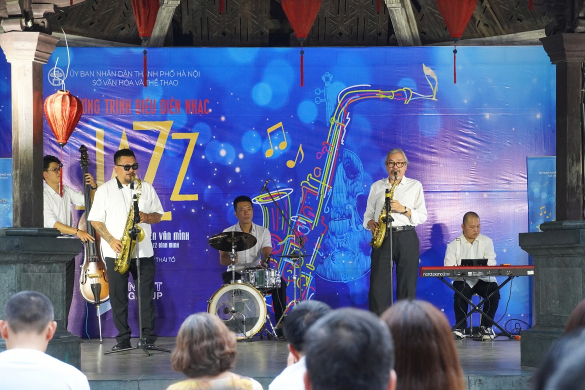 Am nhac cong dong khi nghe thuat tro thanh mot phan doi song thu do hinh anh 2