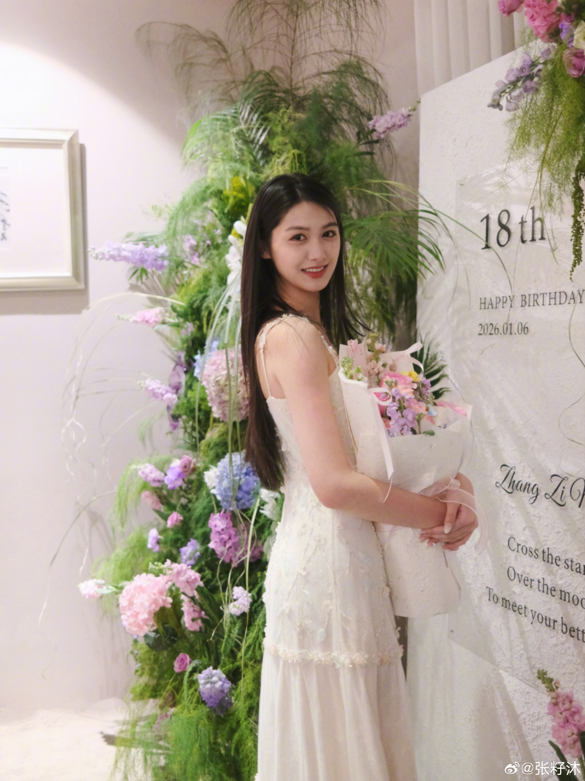 001LIUoGly1i91crxlfiqj63u2543e8602.jpg