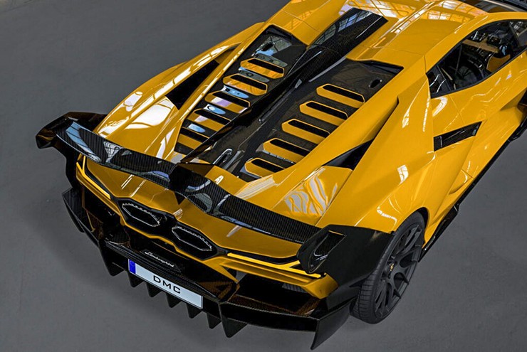 Lamborghini Revuelto được hãng độ DMC nâng cấp hầm hố - 5