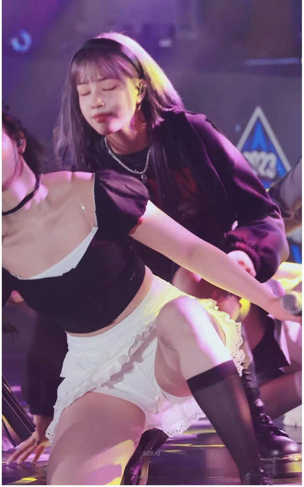 qmrNKLa.jpg