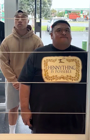 5eb9ea330b34b62a1a4b0deea802b507.gif