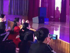 298bc85dc54e689b0f395126a5b73377.gif