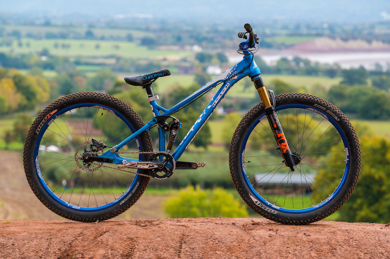 15 Dirt Jump and Slopestyle Bikes From DirtWars Redhill 2020 - Pinkbike
