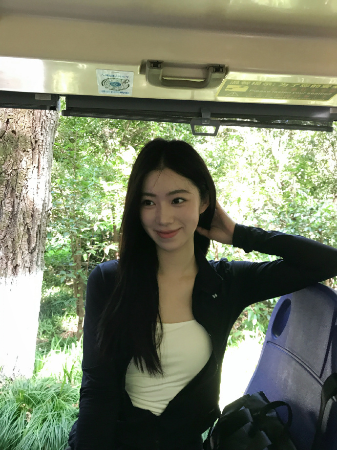 005tWso2gy1i4g2b89sbhj32c0340npf.jpg