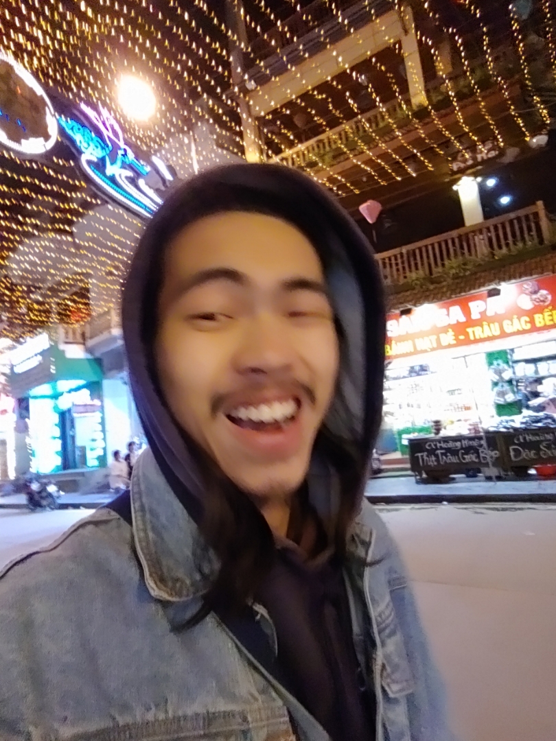 9OukxLw.jpg