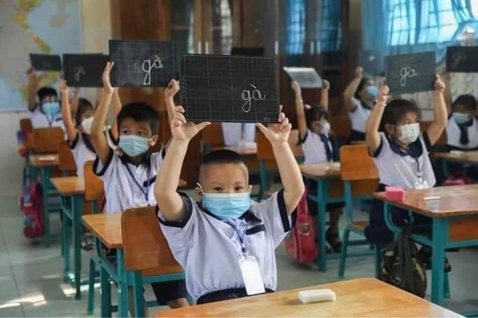 bAwg13b.jpg
