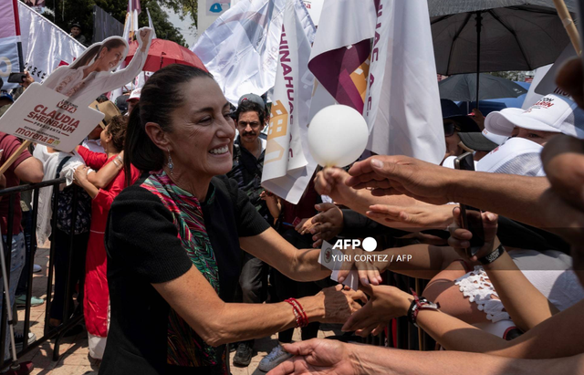 Mexico chuẩn bị bầu nữ tổng thống đầu tiên - Ảnh 2.