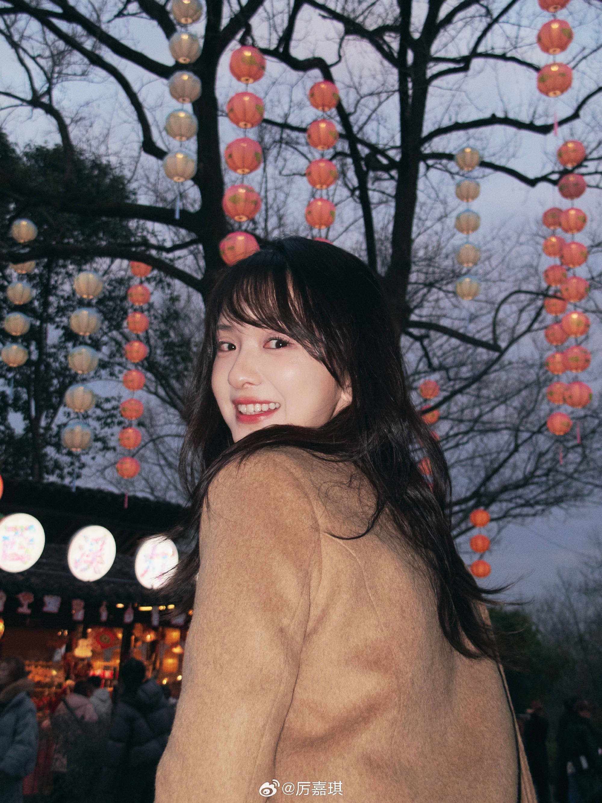 9abb10d7ly1iatms1hsldj22402tcx6r.jpg