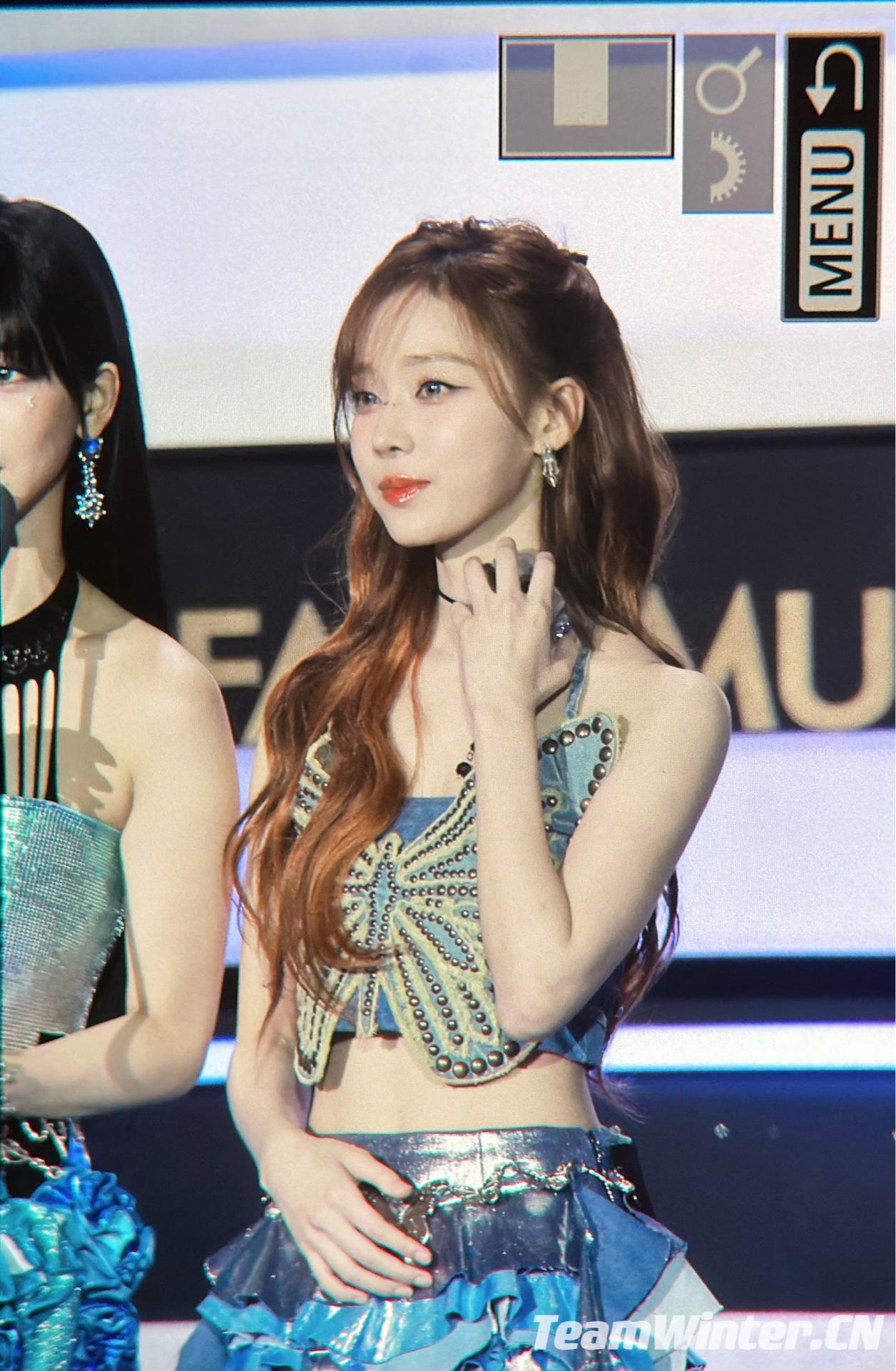 F8029mZ.jpg