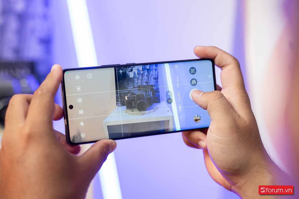Để giải đáp câu hỏi này mời các bạn cùng Sforum đánh giá chất lượng của Tecno Spark 20 Pro+.