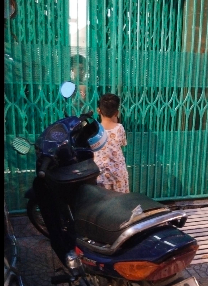 Phường lên tiếng về bài đăng cháu bé bị 'tống' khỏi lớp cờ vua vì chậm nộp học phí  - Ảnh 1.