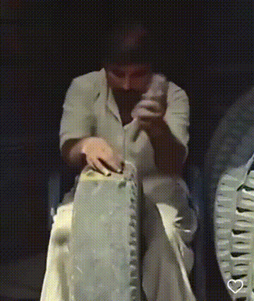 231ed38e47b09b823a6ca2858fddcd4e.gif
