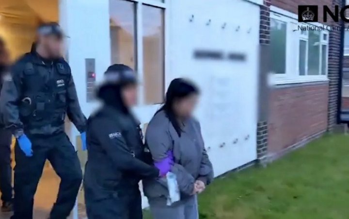 Nữ nghi phạm người Việt (23 tuổi) bị bắt ở Croydon, phía nam London, Anh. (Ảnh: NCA)