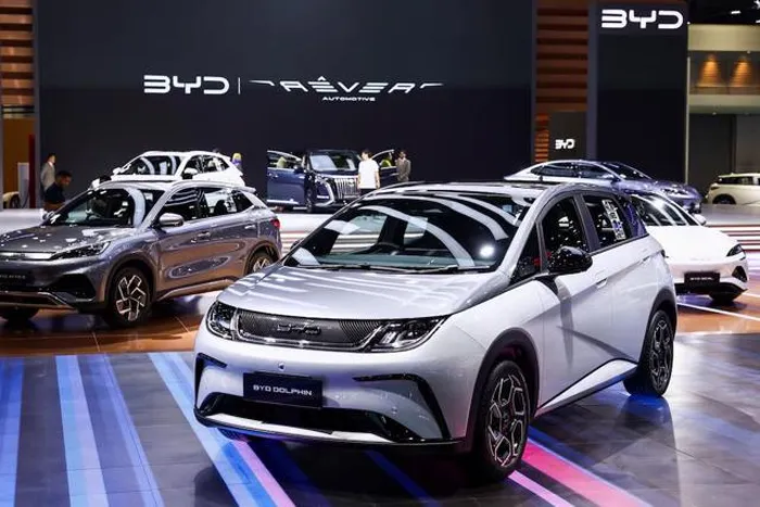Trước đó, BYD đã thông báo sẽ đầu tư 1,3 tỷ USD vào nhà máy xe điện ở Indonesia. Nhà sản xuất xe điện Trung Quốc đánh dấu việc thâm nhập Indonesia bằng việc bán 3 mẫu xe.