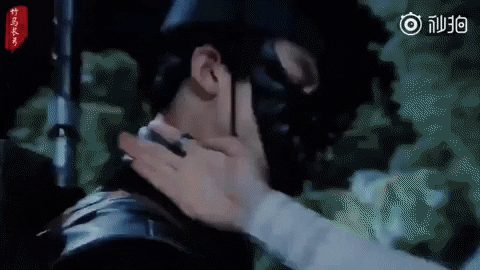 giphy.gif