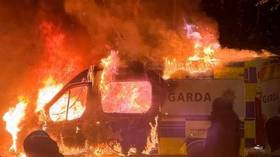 Riot erupts in Dublin after asylum seeker accused of raping ten-year-old girl (VIDEOS)