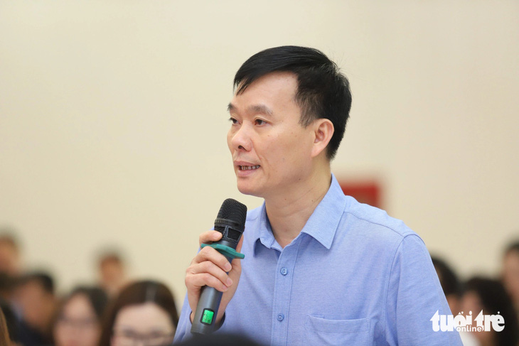 Ông Nguyễn Văn Hải - phó trưởng Ban quản lý Khu kinh tế Đông Nam tỉnh Nghệ An - cho biết đến nay chưa có cơ quan nào nhận trách nhiệm liên quan vụ việc 6 công nhân ở Công ty Châu Tiến tử vong - Ảnh: DOÃN HÒA