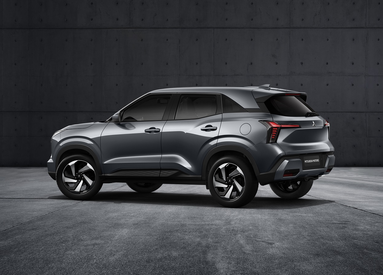Mitsubishi chính thức vén màn mẫu SUV cỡ nhỏ hoàn toàn mới all-new-compact-suv-exterior-02.jpg