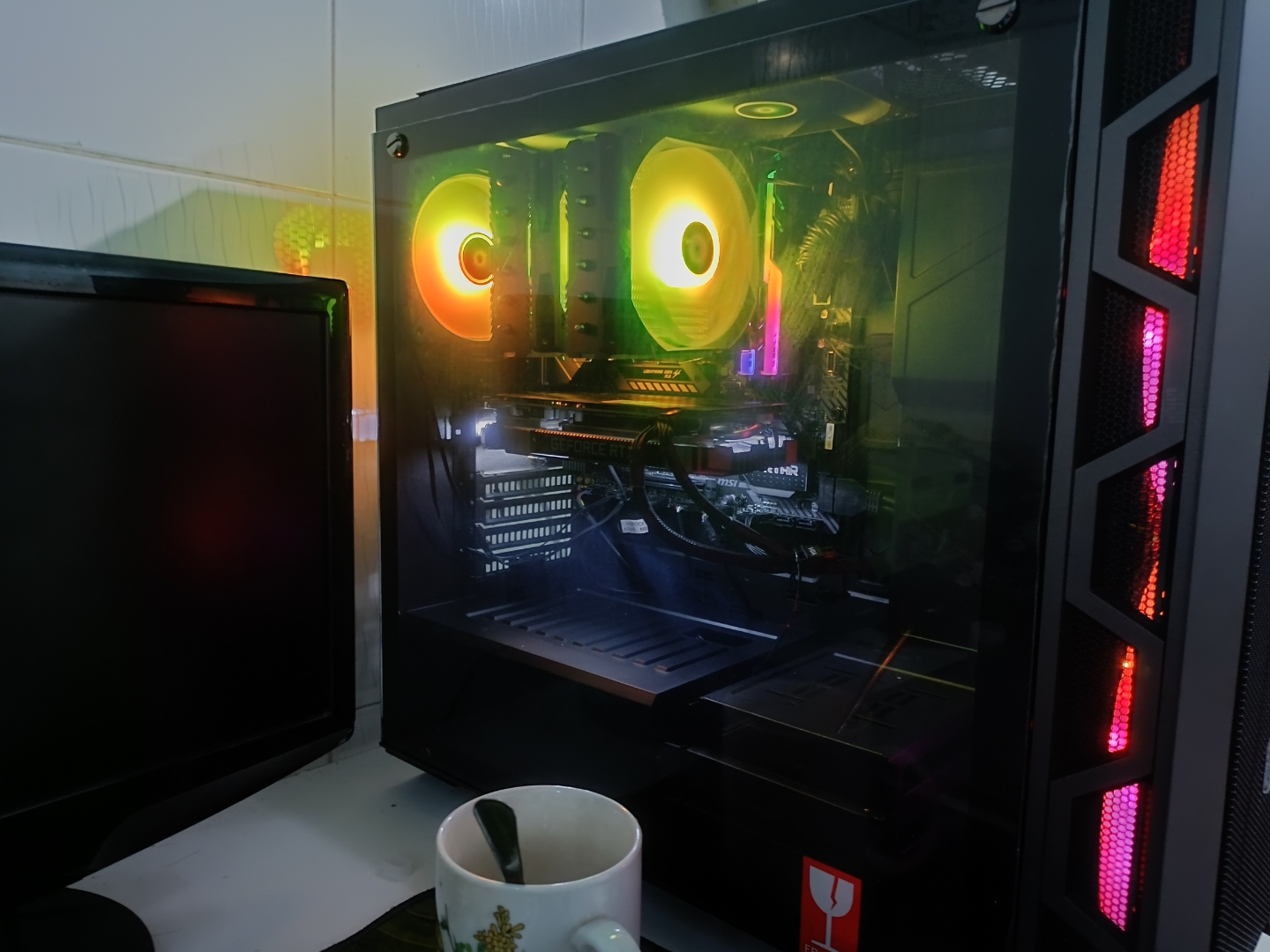 GXrhrnP.jpg