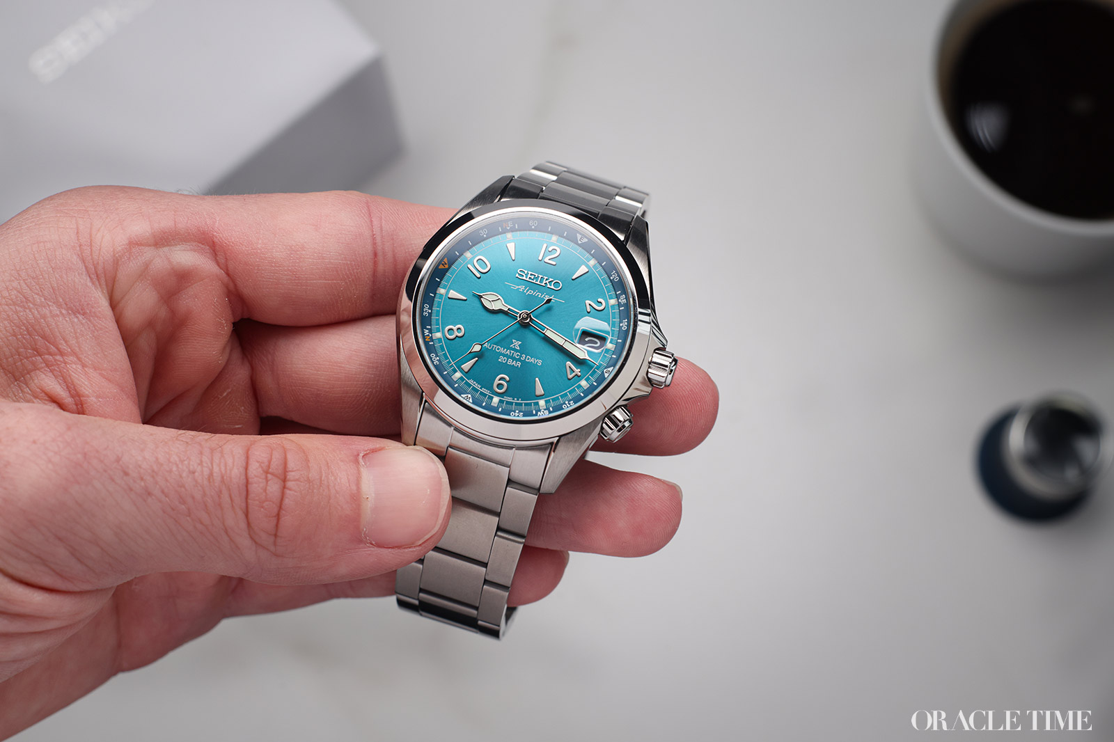 Seiko-Prospex-Alpinist-Tealpine-SPB503-6.jpg