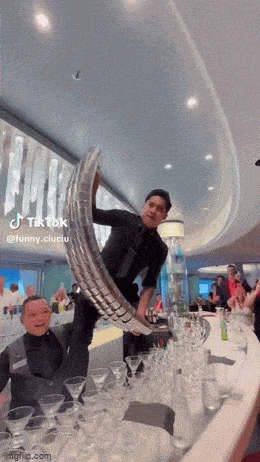 4f286f060b47dd22fa71acf1223f92ec.gif