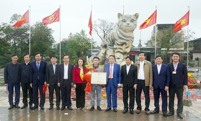 Cựu sinh viên Đại học Duy Tân là cha đẻ của hoa hậu mèo 2023 - Ảnh 4.
