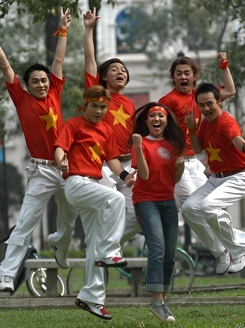 Ca sĩ Hồ Bích Ngọc và nhóm GMC, chụp hình quảng bá cho sự kiện SEA Games 22 - Ảnh: Tr.N.