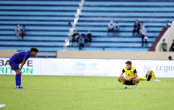 Chủ quan làm hại U23 Malaysia - Ảnh 2.