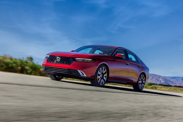Honda Accord 2023 ra mắt: Phóng to Civic, lớn hơn và ngập công nghệ đấu Camry - Ảnh 1.