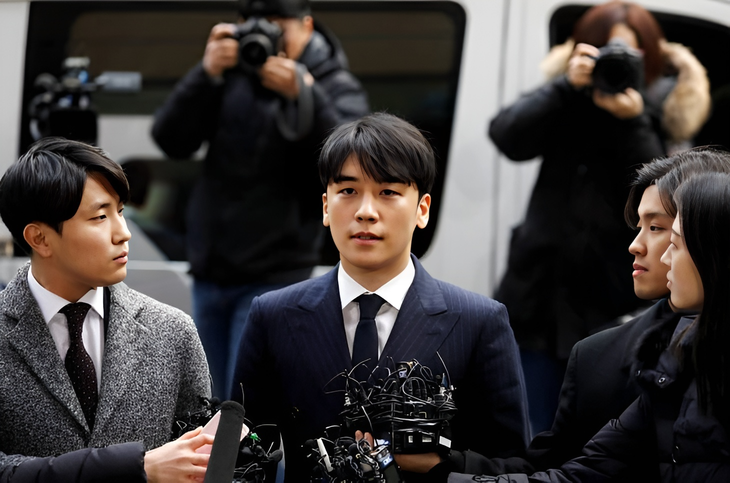 Seungri xin lỗi người hâm mộ khi bị tòa triệu tập vào năm 2019 - Ảnh: REUTERS