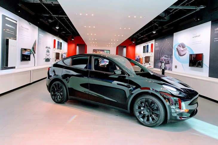 Tháo tung một chiếc Tesla, sếp Toyota thừa nhận đây là ‘tác phẩm nghệ thuật’ - Ảnh 3.