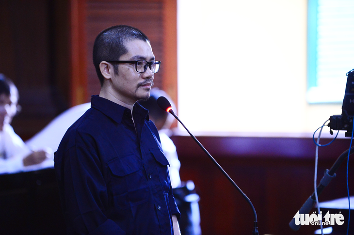 Bị cáo Nguyễn Thái Luyện (Chủ tịch HĐQT Công ty Alibaba) tại phiên tòa sơ thẩm - Ảnh: QUANG ĐỊNH