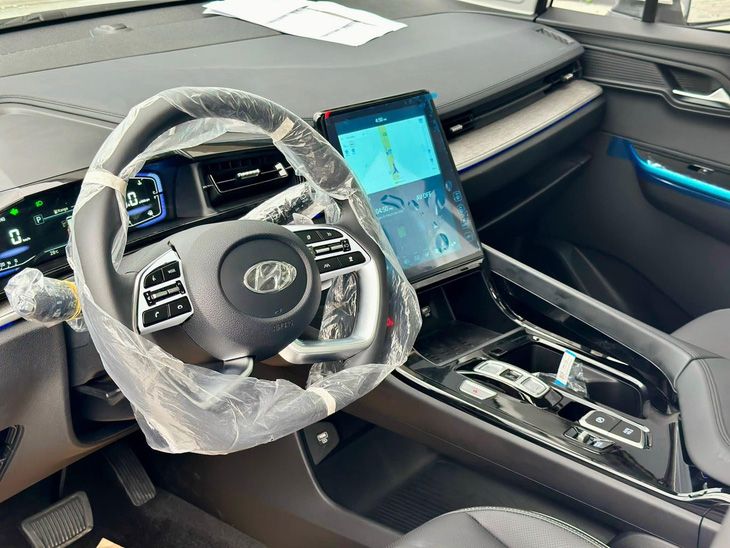 Tin tức giá xe: Hyundai Custin giảm giá tại đại lý, bản cao cấp rẻ hơn Innova Cross Hybrid- Ảnh 3.
