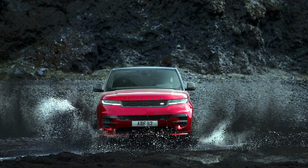 Range Rover Sport 2023 ra mắt: SUV cho nhà giàu, thay đổi toàn diện, sẽ về Việt Nam - Ảnh 4.