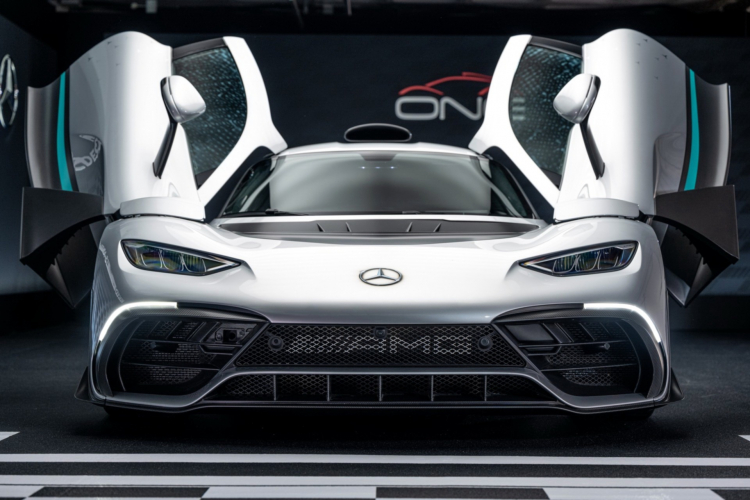 2023-Mercedes-AMG-ONE-40.jpg