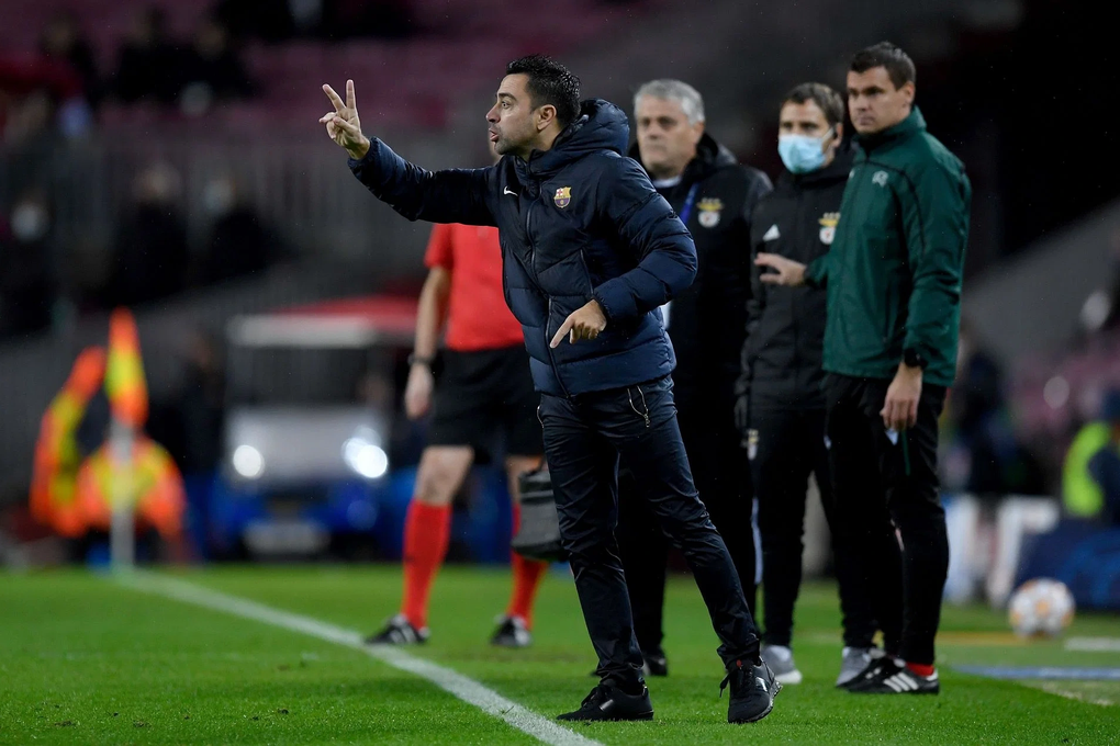 Xavi Hernandez tuyên bố từ chức HLV Barcelona - 1