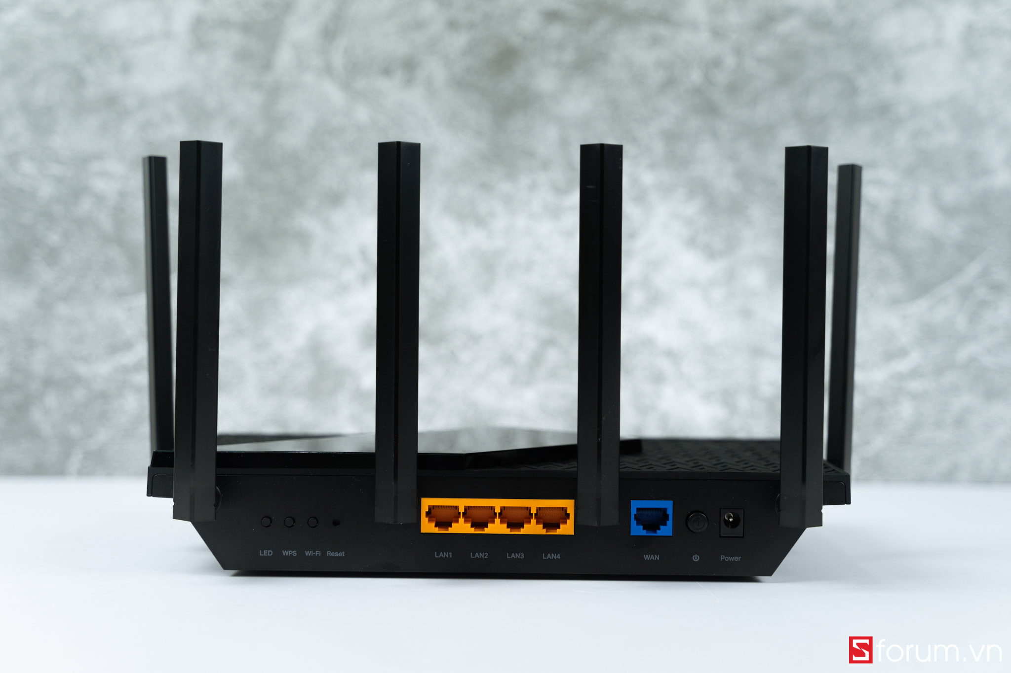 Sforum - Trang thông tin công nghệ mới nhất Router-TP-Link-AX5400-11 Trên tay Router WiFi TP-Link Archer AX73: Chuẩn Wi-Fi thế hệ 6, kết nối tới 200 thiết bị 